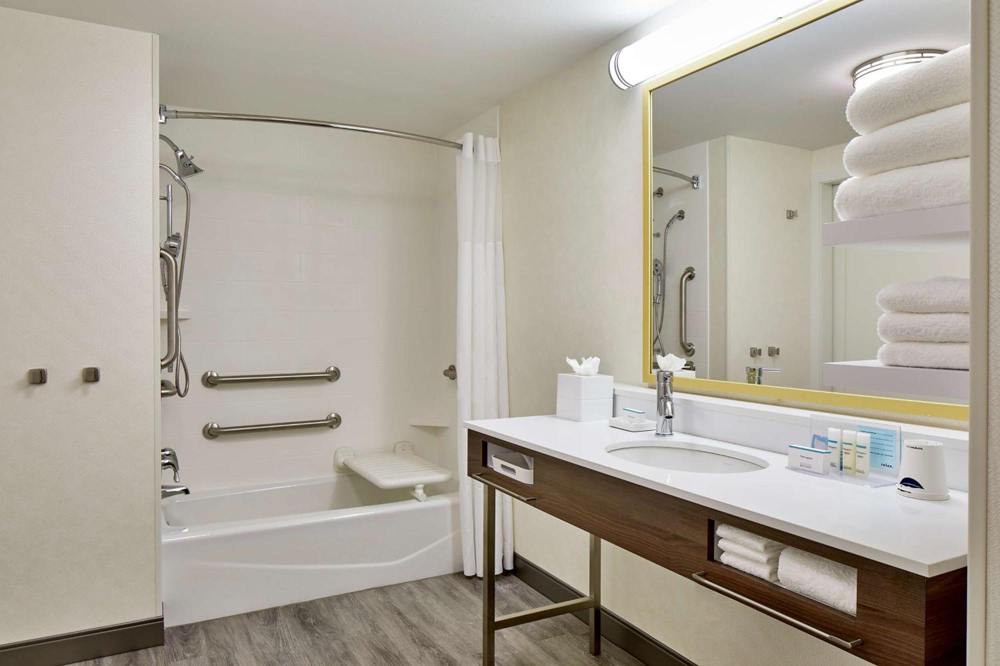 Hampton Inn & Suites Atlanta-Midtown, Ga Ngoại thất bức ảnh